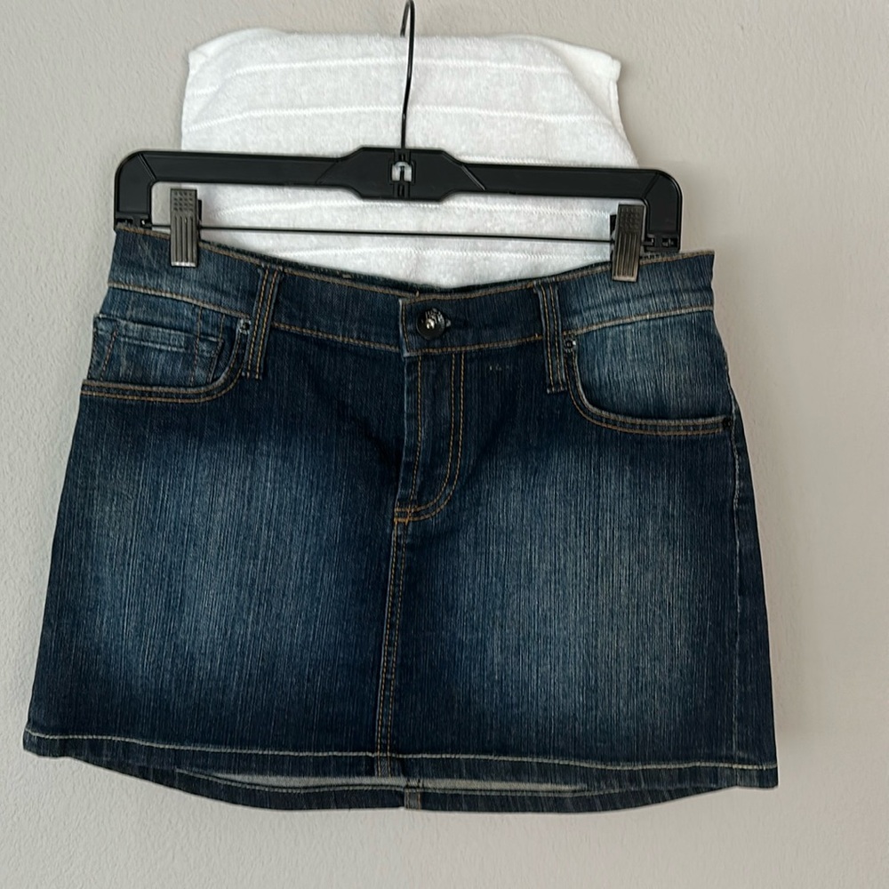 Ed Hardy jeans skirt 
Size 29 
Clean out closet
Smoke free & pet free home